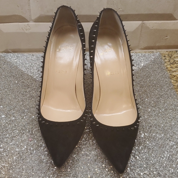 SOLD!!! CHRISTIAN LOUBOUTIN Anjalina 85 Heels - Picture 4 of 10